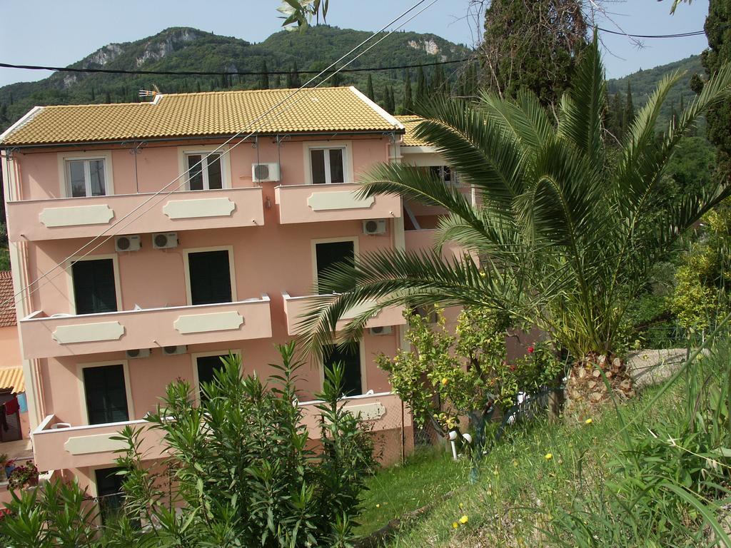 Alexis Apartments Benitses  Esterno foto